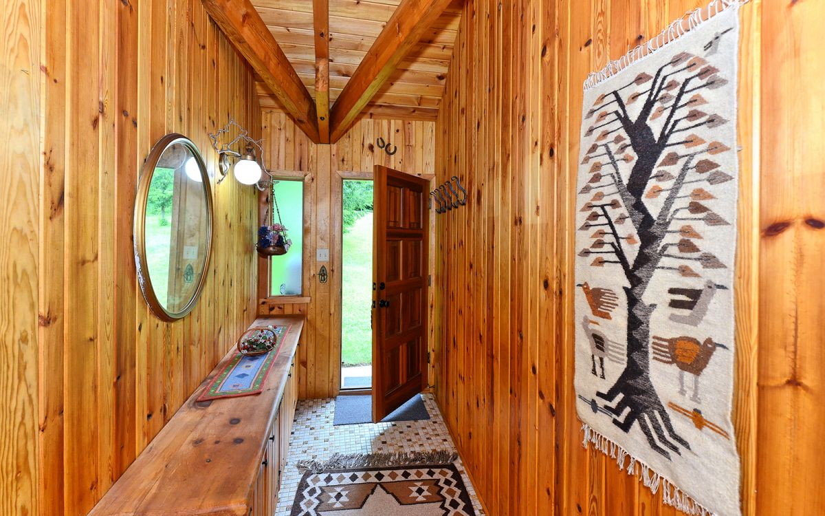 Real Estate Photography & Virtual Tours Bark Lake