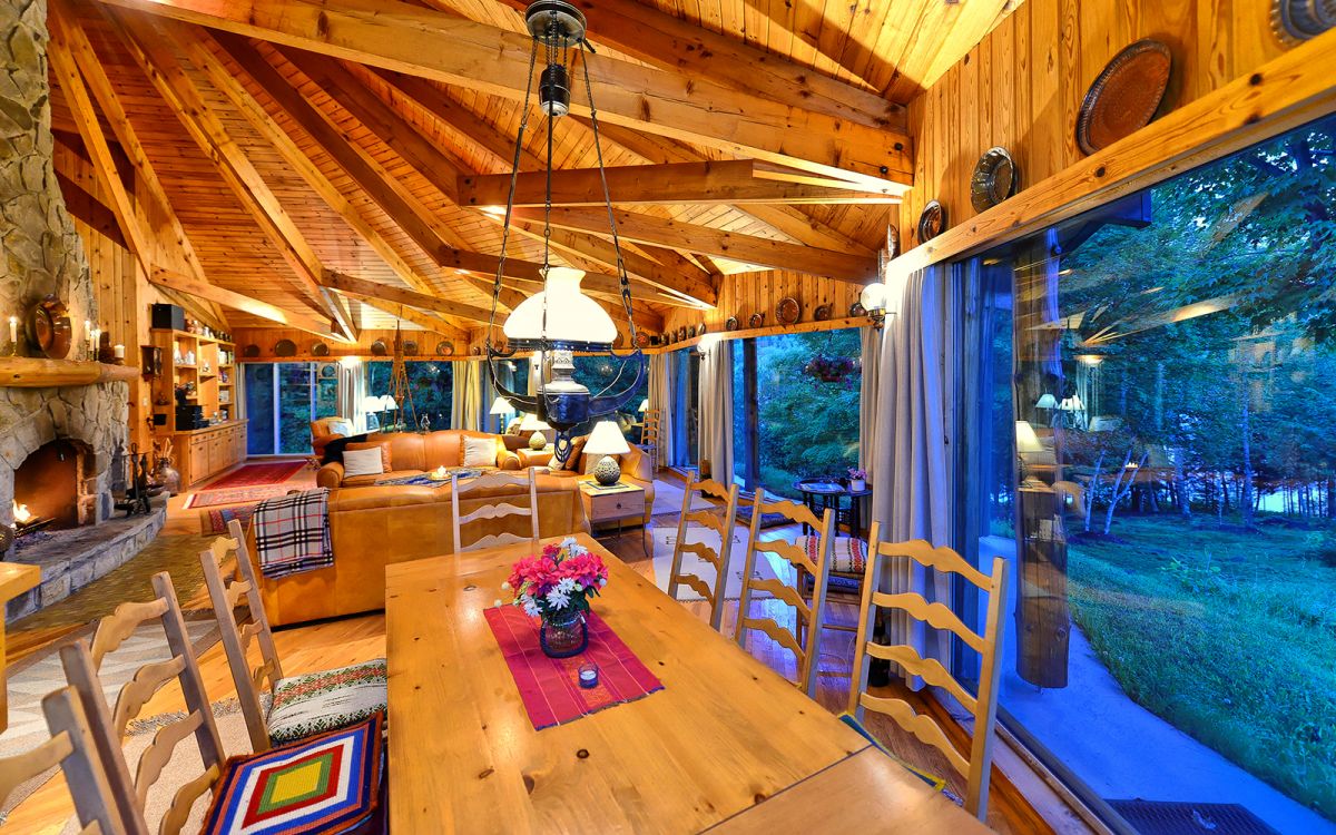 Real Estate Photography & Virtual Tours Bark Lake