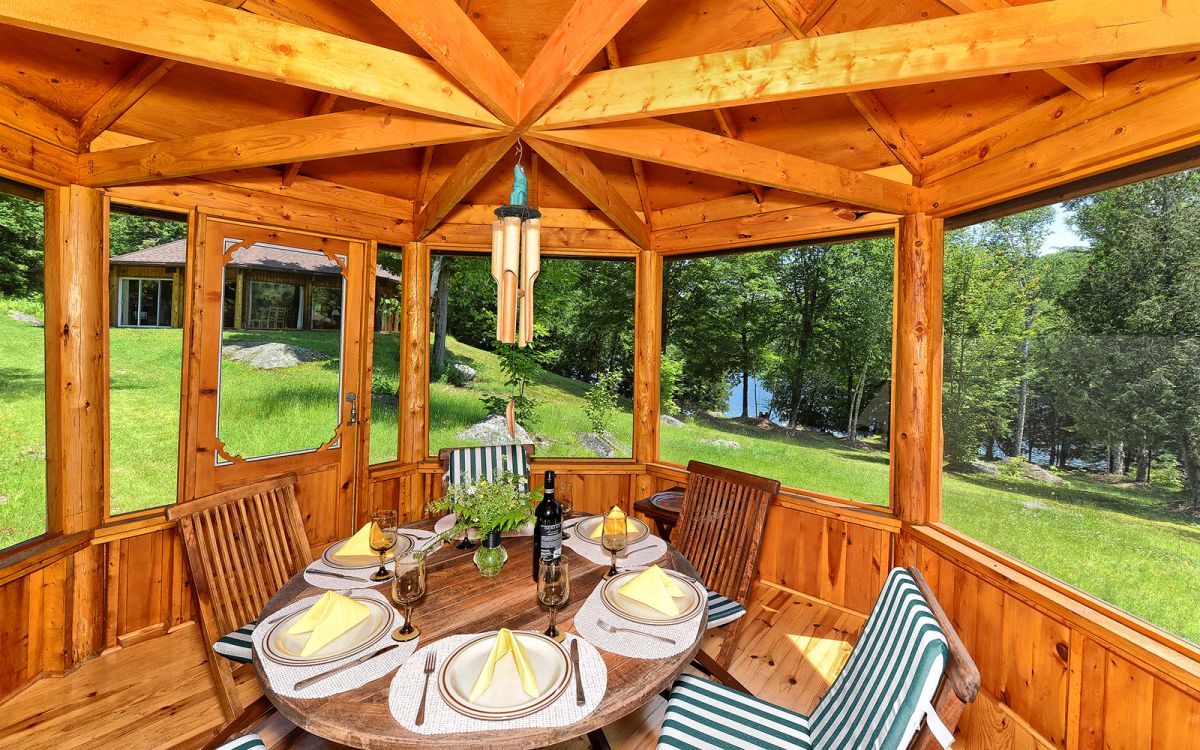 Real Estate Photography & Virtual Tours Bark Lake
