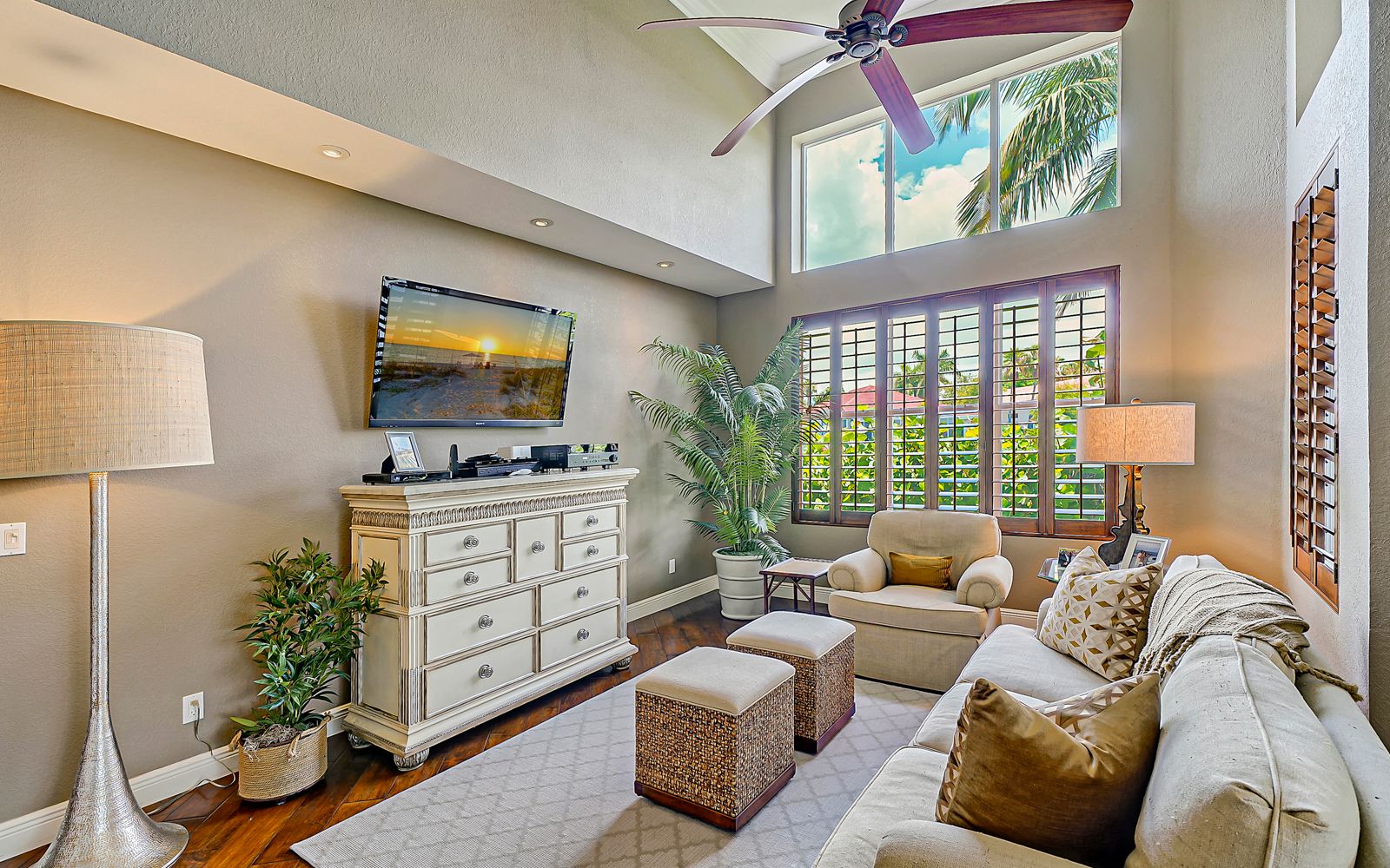 Real Estate Photography & Virtual Tours 3602 Fair Oaks Lane