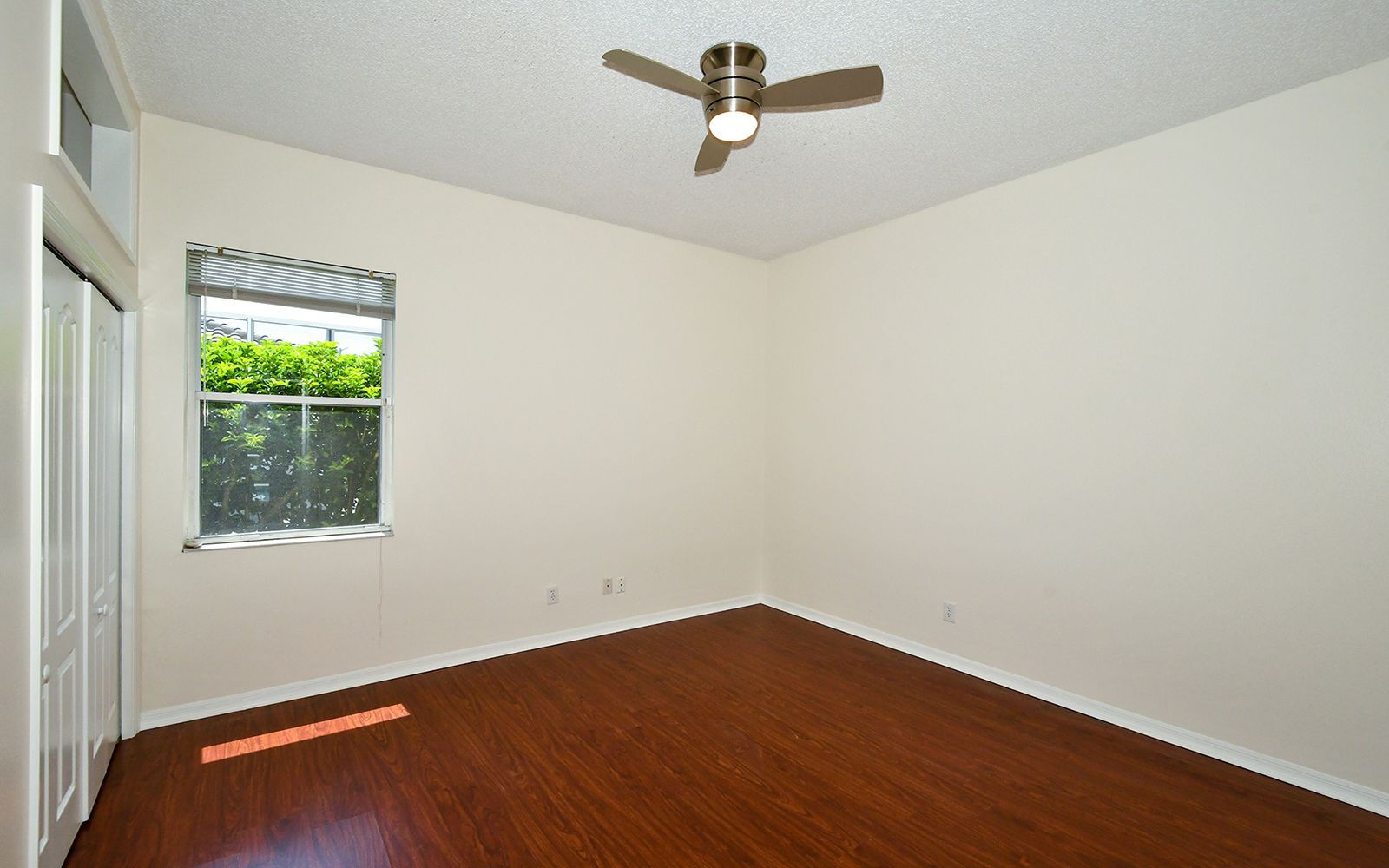 Real Estate Photography & Virtual Tours 8804 Huntington