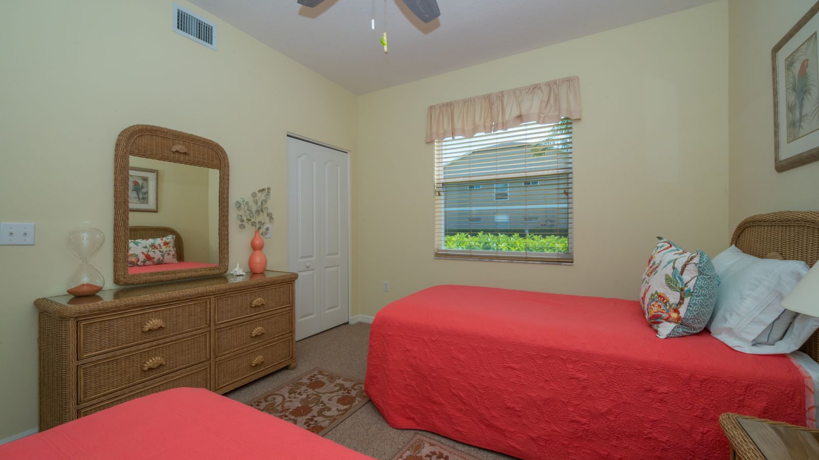 Real Estate Photography & Virtual Tours 5290 Hyland