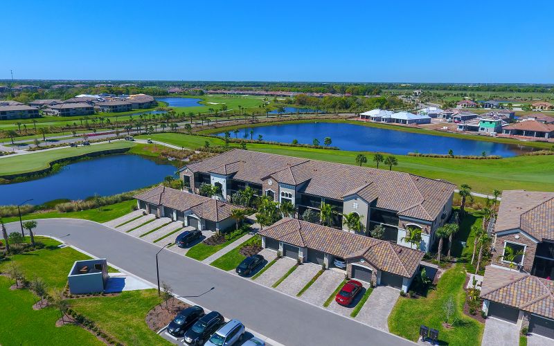 Lakewood National Real Estate Photography & Virtual Tours