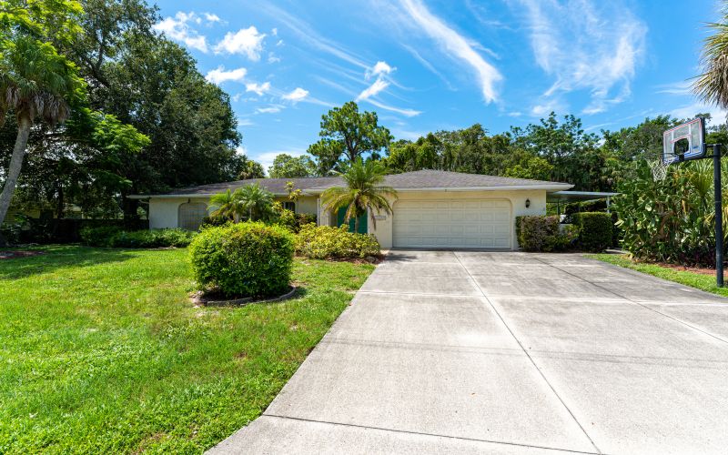 1309 East Gate Drive Real Estate Photography & Virtual Tours